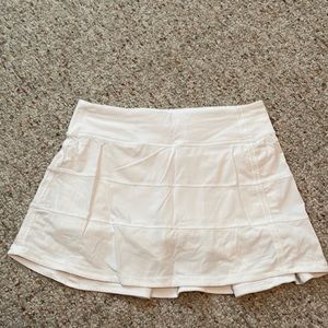 Lululemon Pace Rival Mid-Rise skirt